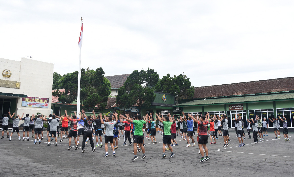 Jaga Stamina, Prajurit Korem 073/Makutarama Aerobik Bersama